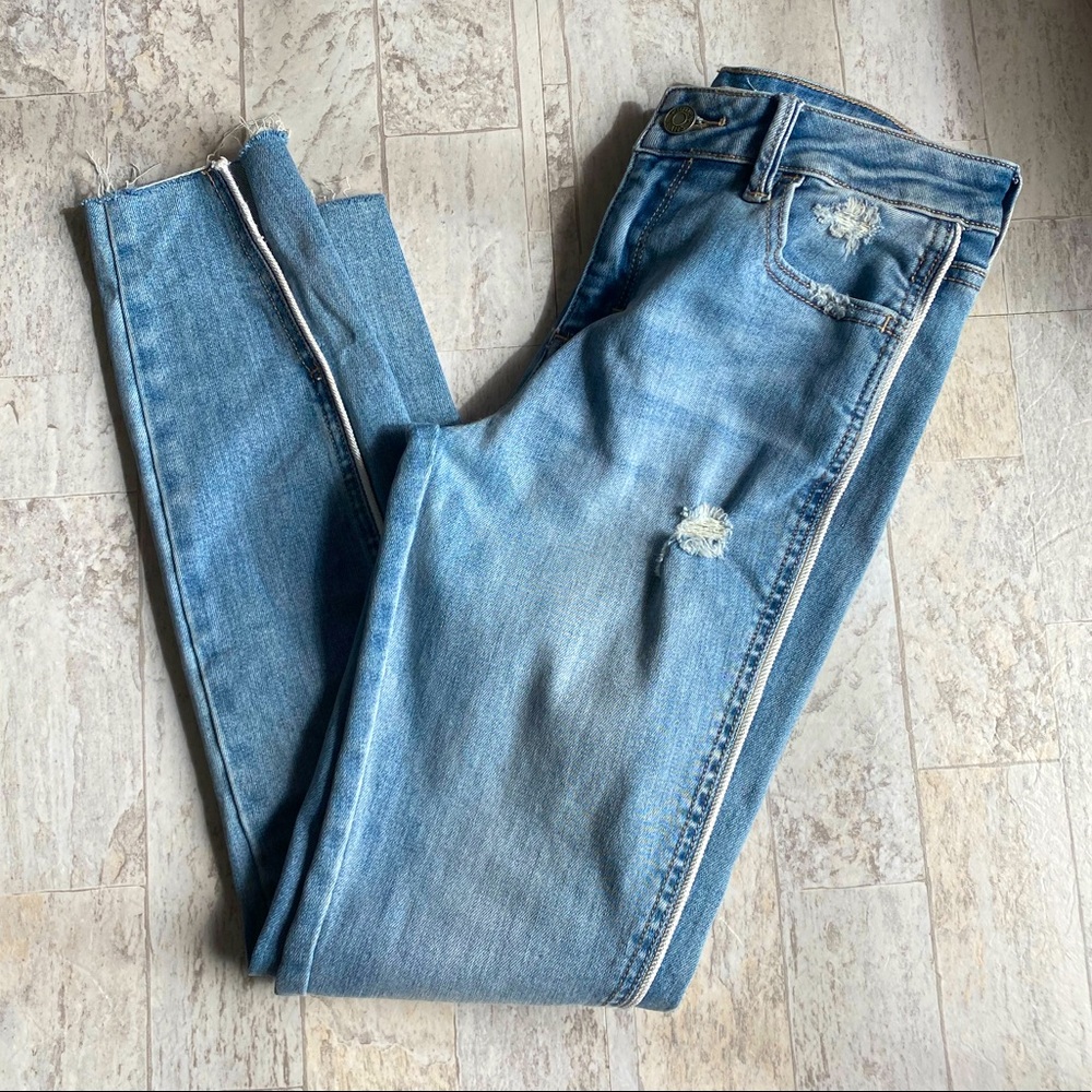 HIDDEN jeans